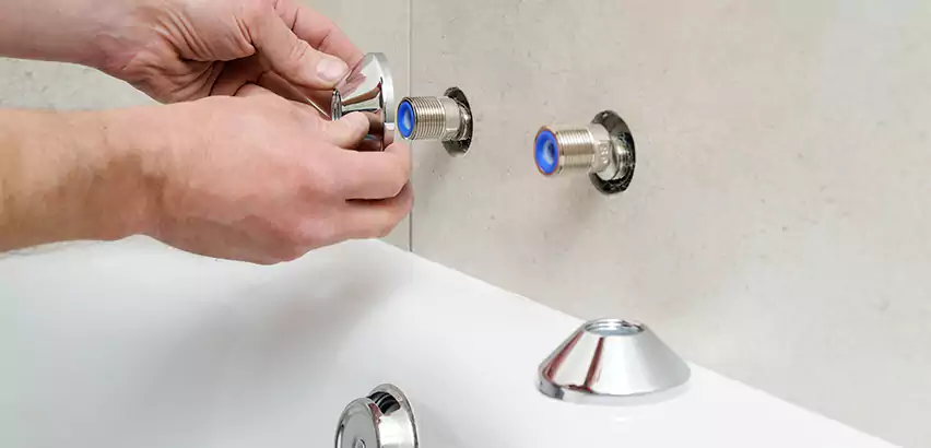 Bathtub Faucet Diverter Replacement in West Haven